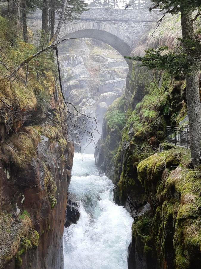 Résidence Eugénie Cauterets Esterno foto